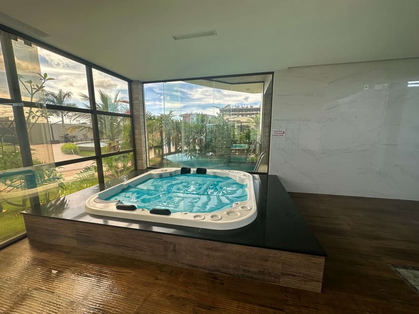 Banheira de hidromassagem